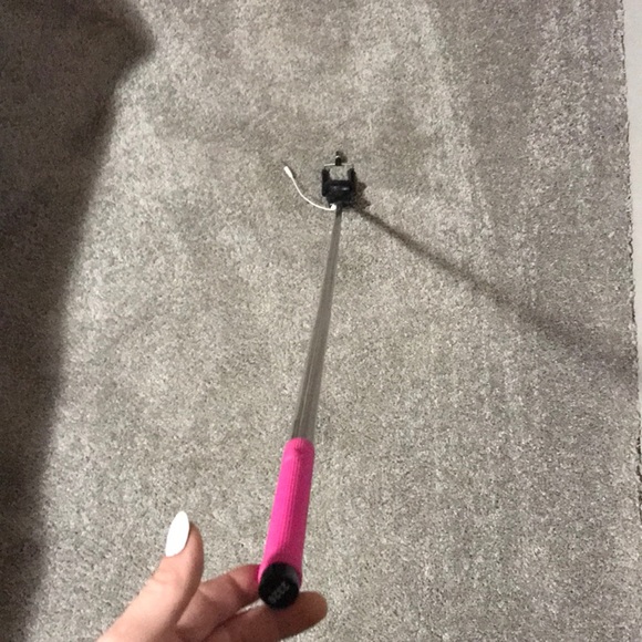 Pink Selfie Stick - Picture 2 of 2